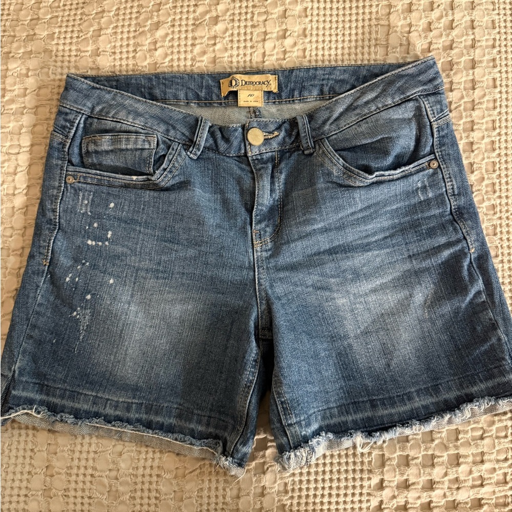 Democracy Women's Classic Blue Jean Shorts